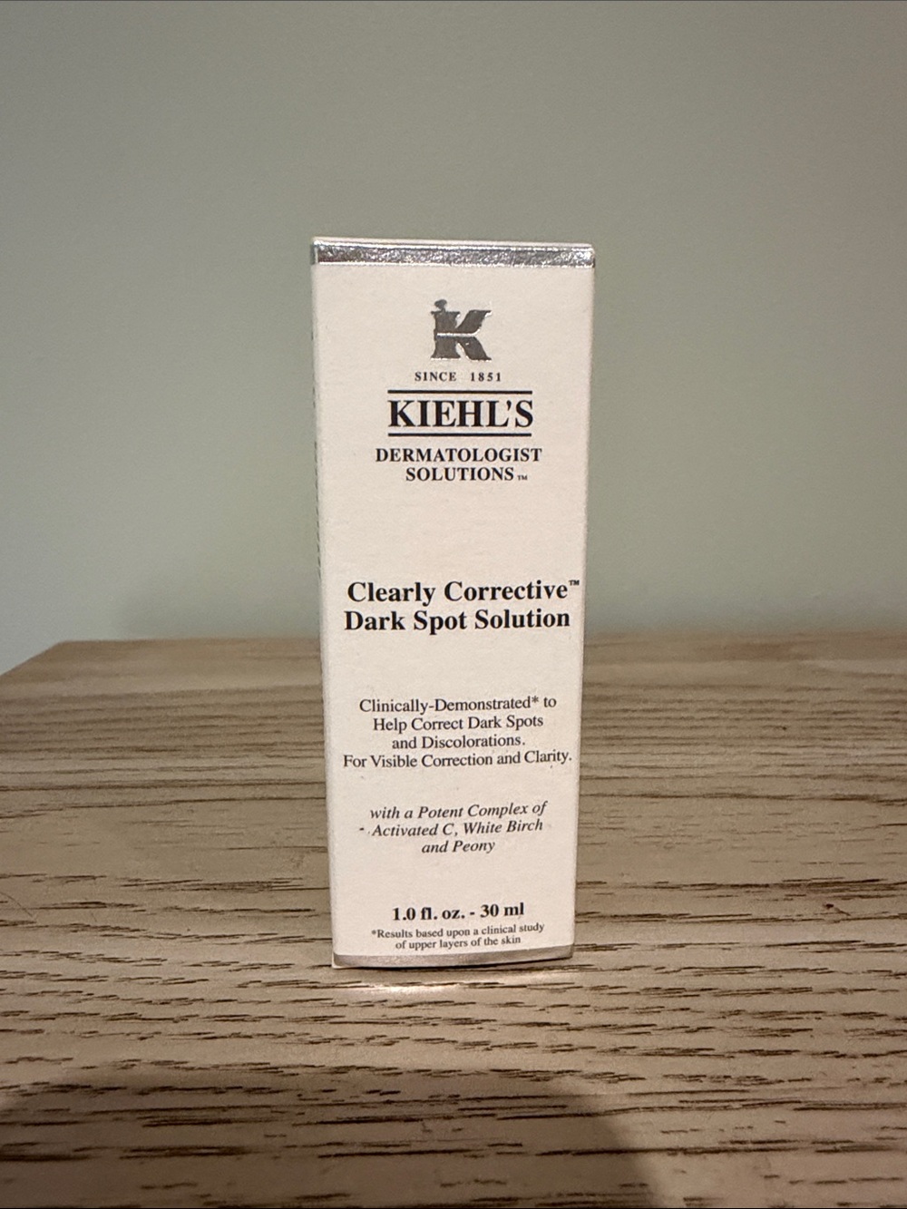 Kiehl's Clearly Corrective Dark Spot Solution - White Box.  Never used